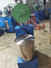 Dispenser dosing machine filling machine feeder for liquid ingredients for doll and PVC toy china factory