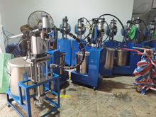 Dispenser dosing machine filling machine feeder for liquid ingredients for doll and PVC toy china factory