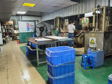 24inch rotomoulding machine for plastic toy 2 axis rotation and 3 spiders equipped