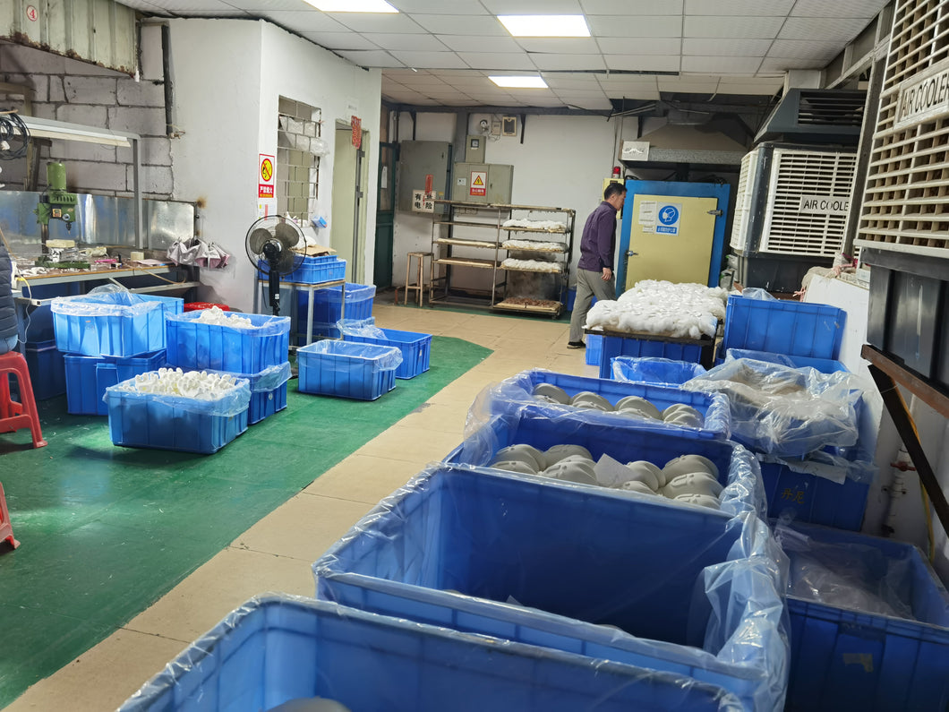 24inch rotomoulding machine for plastic toy 2 axis rotation and 3 spiders equipped